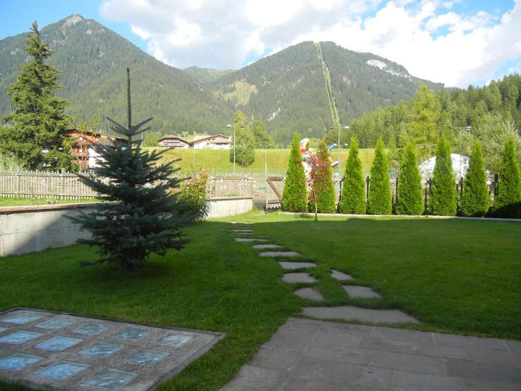 Anna Apartment Pozza di Fassa Εξωτερικό φωτογραφία
