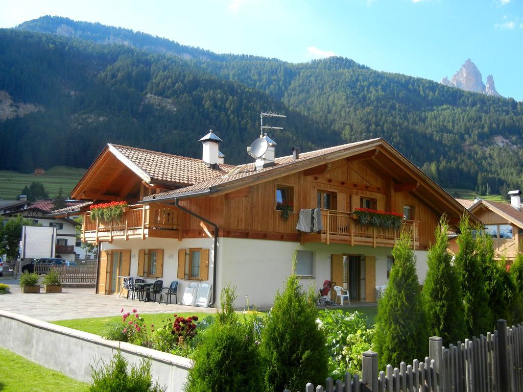 Anna Apartment Pozza di Fassa Εξωτερικό φωτογραφία
